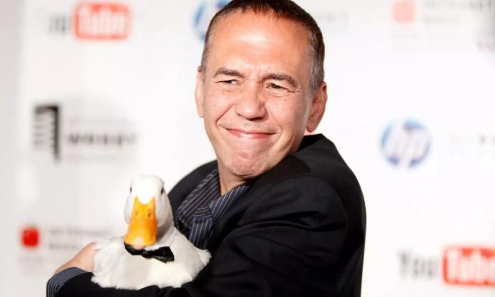 Gilbert Gottfried: Πέθανε ο ηθοποιός που δάνεισε τη φωνή του στον Iago του Aladdin